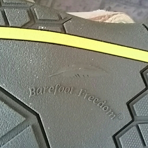 Barefoot Freedom Sandles New - Picture 5 of 8